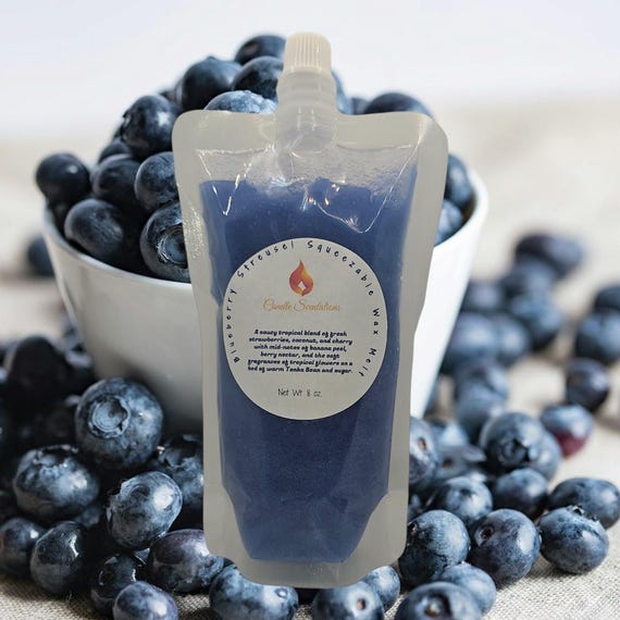 Blueberry Streusel Squeezable Wax Melt 8 oz.