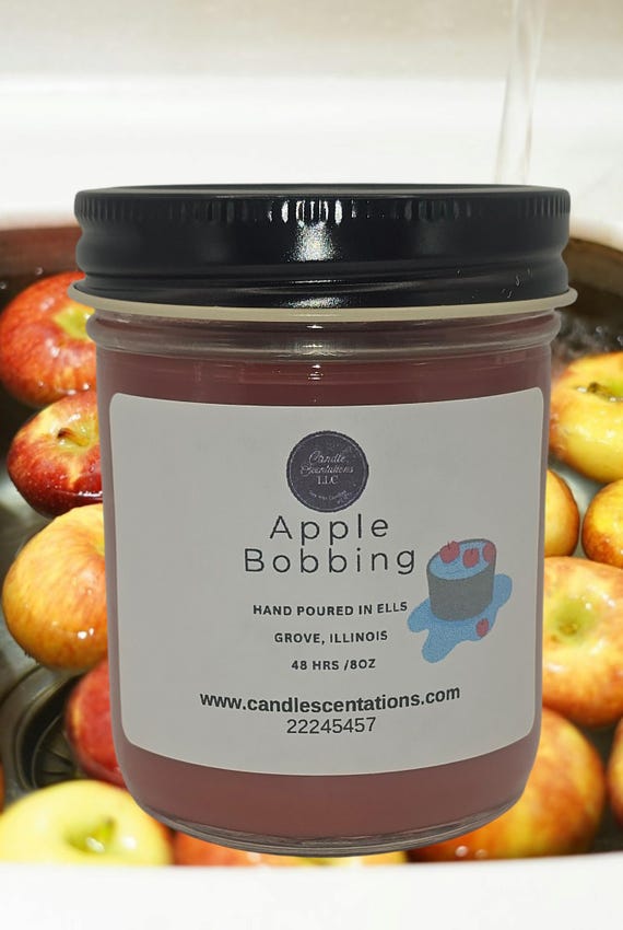 Apple Bobbing 8oz. Candle