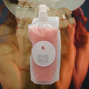 Cowgirl Squeezable Wax Melt 8 oz.