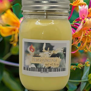Honeysuckle 16 oz. Candle
