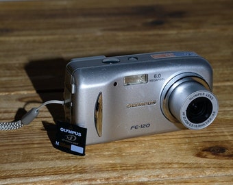 Vintage Olympus X-905 -- 10MP -- Y2K Digicam Digital Retro CCD