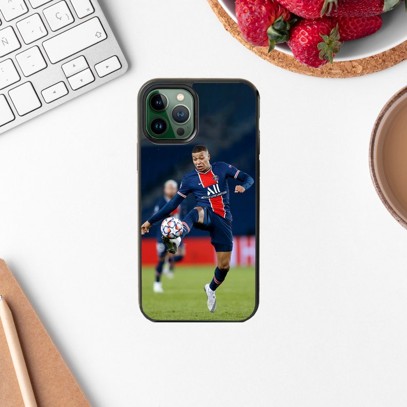 Coque Mbappé PSG pour iPhone SE2022/7/8/X/XsMax/11/12mini/13pro/14ProMax et Samsung S20FE/S21FE/S20/S21Plus/S22/S23Ultra/A71/A10/A12/ image 2