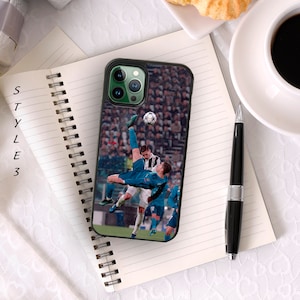 Cristiano Ronaldo Vintage phone case for iPhone 7/8/SE 2020 X/XR/11/12/13/14 and Samsung A12/A13/A14/A22/A23/A32/A33/A34/A52/A53/A54 3