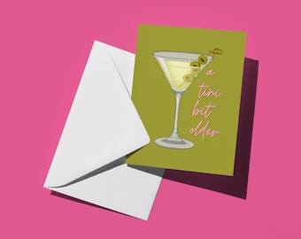 Una tarjeta de cumpleaños de 'Tini Bit Older'