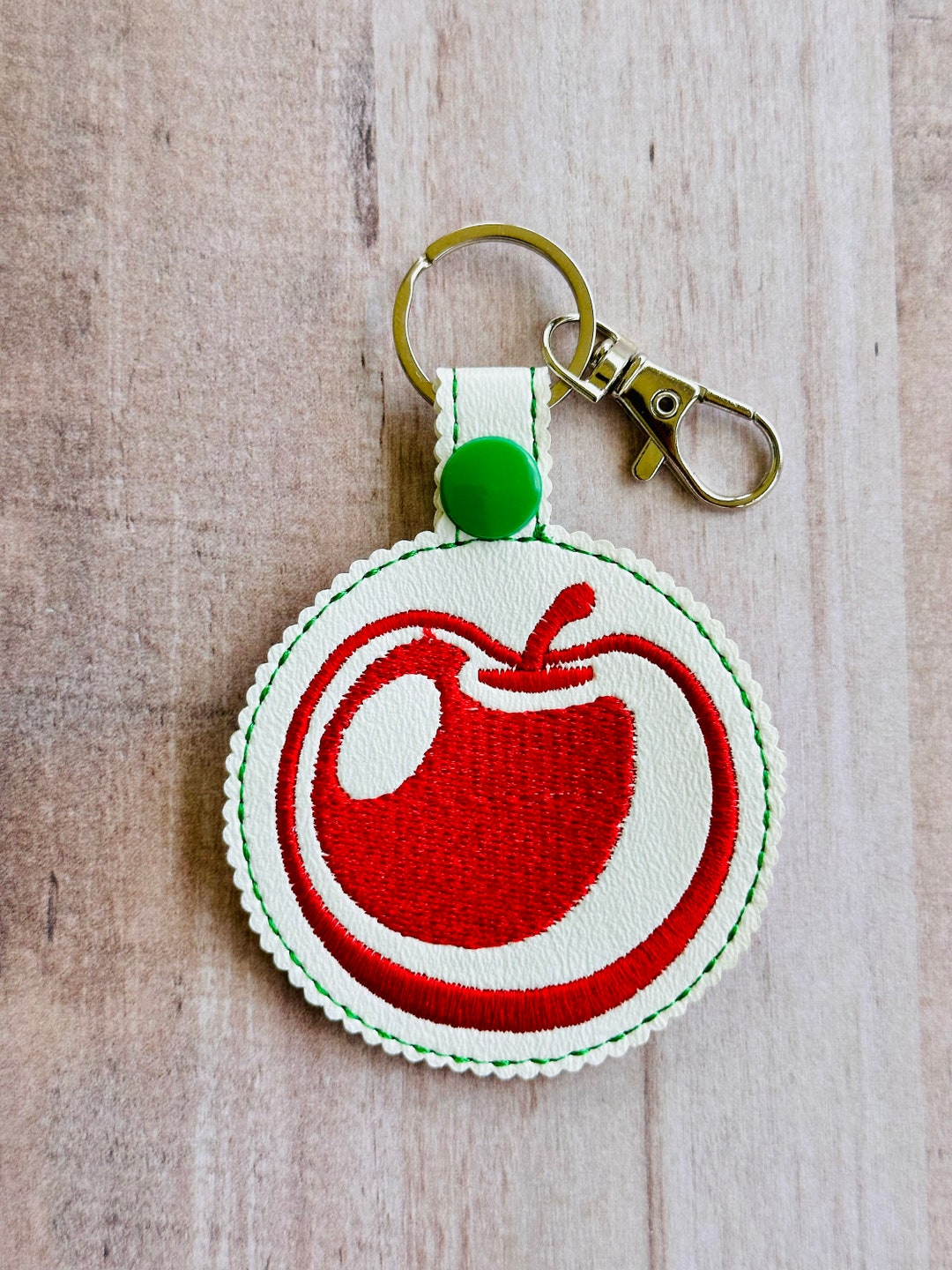 Apple Rhinestone Keychain Deliciously Stylish Apple Keychain - Perfect Gift for Teachers and ...