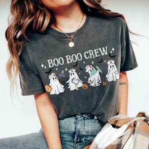 Comfort Colors® Halloween Nurse Shirt, Boo Boo Crew, Nurse Gift For Women, Spooky Season Shirt imagem 5