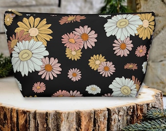 Retro Daisy Make up Bag, Flower Accessory Pouch, Pastel Pencil Case, Cottagecore Gift, Tarot Cards Bag, Toiletries Case, Boho Crystal Pouch