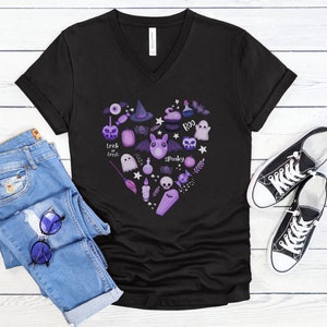 Halloween Doodles Pastel V Neck T-shirt, Bats & Ghosts Tee, Cute Witchy Shirt, Spooky Gift, Whimsigoth All Hallows Eve, Witchcore Plus Size immagine 7