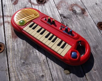 Circuit Bend Kids Way Keyboard