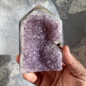Agaat Amethist Toren | Uit Brazilië | Druzy-agaattoren | Met onvolkomenheden