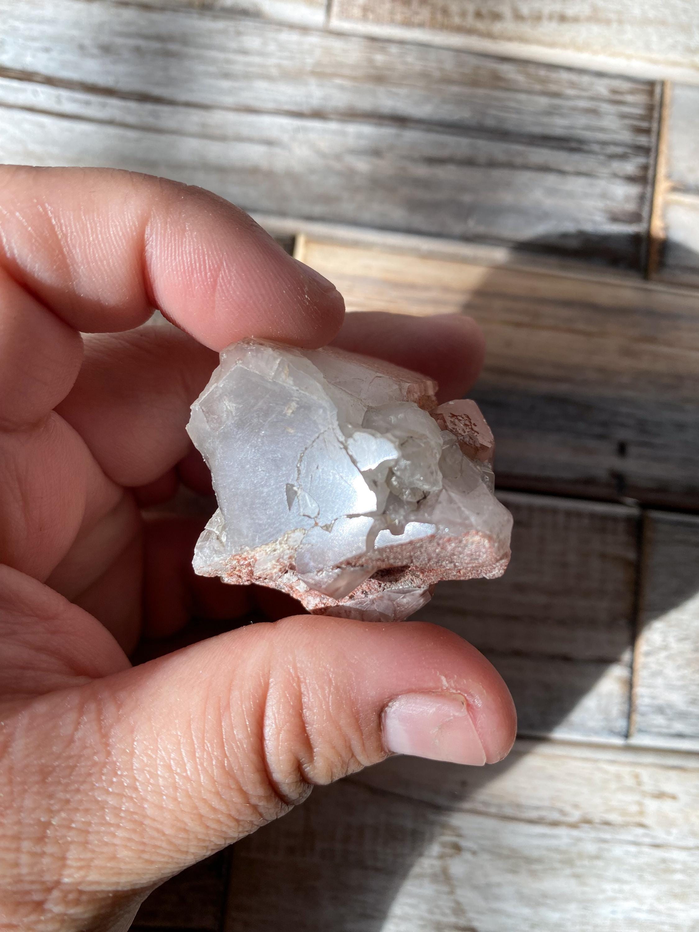 ピンクリチウムクォーツクラスター | ブラジル産 | カットベース