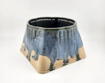 Wide-mouth Blue Planter