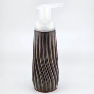Earthy Swirl Foaming Soap Dispenser – 5 oz Refillable Bottle, Bathroom Decor