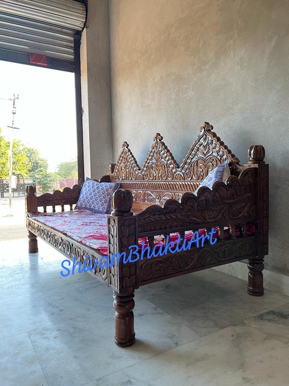 Carved 2024 daybed frame