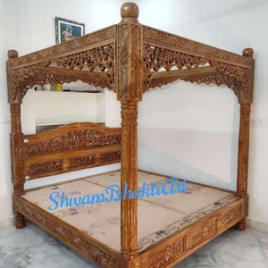 Handmade Teak wooden fine carved king size poster bed / wooden carved poster bed/ Luxury poster bed for VIP home/ Free Shipping