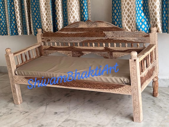 Rosewood top diwan cot