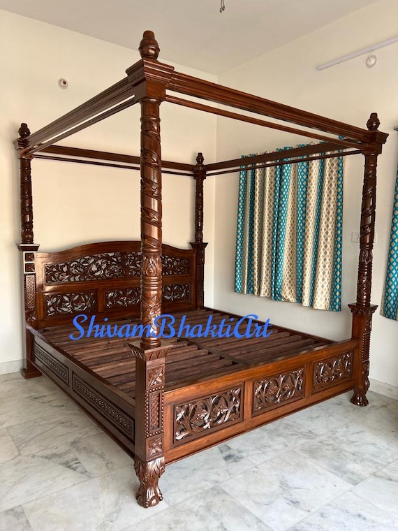 Four poster cot new arrivals