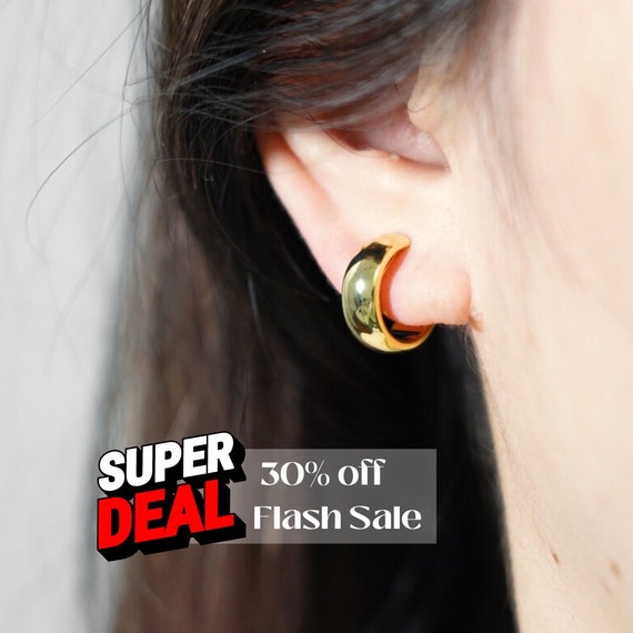 Minimalist clip on clearance earrings