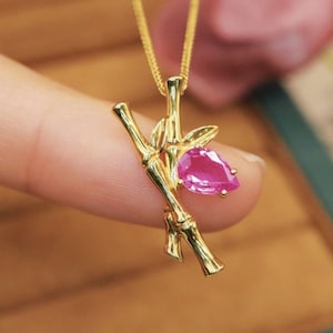 18k solid gold pink sapphire necklace/Natural Padparadscha necklace for her/Unique real sapphire pendant/Handmade sapphire pedant necklace