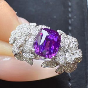 Natural Padparadscha purple sapphire ring in 18k white gold/Unique purple sapphire ring/Statement vintage sapphire ring/September birthstone