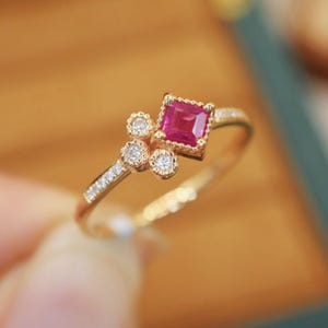 Vintage pigeon blood ruby ring/18k rose gold ruby engagement ring/Halo diamond ruby ring/Art deco ruby ring women/Unique handmade ruby ring