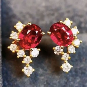 18k white gold genuine pigeon blood ruby stud\Unique heart ruby studs/Dainty floral ruby studs/Diamond petal ruby studs/Art Deco ruby studs