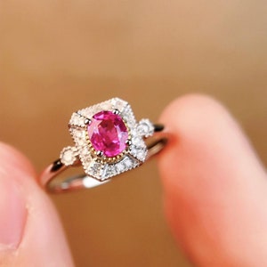 18k white gold natural pink sapphire engagement ring/Diamond halo sapphire wedding ring/Unique vintage sapphire ring/Handmade pink sapphire