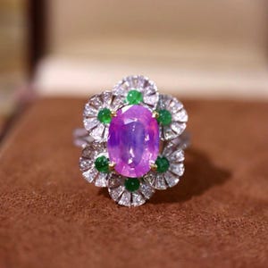 Luxurious 18k white gold genuine oval pink sapphire engagement ring/Floral halo pink sapphire ring/Statement vintage sapphire ring/September