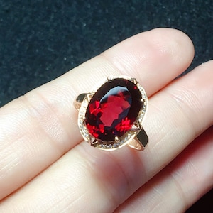 18k Rose Gold Mozambique Garnet Ring: Art Deco Oval Engagement Ring