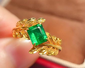 Handmade 18k Gold Emerald Ring: Art Deco Natural Gemstone