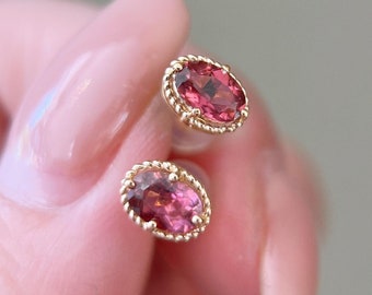 18k rose gold natural cherry pink tourmaline earrings/Unique Gold and diamond pink tourmaline studs earrings/quality pink tourmaline studs