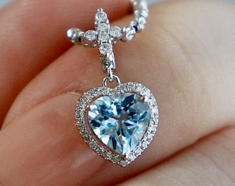 18k white gold aquamarine pendant/Minimalist aquamarine necklace/Simple aquamarine engagement pendant/Heart Aquamarine necklace for women