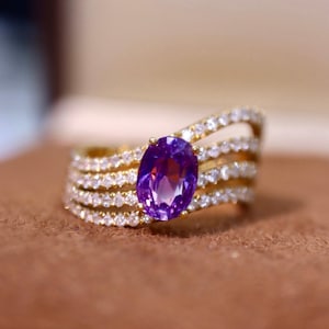 18k gold genuine oval purple sapphire promise ring/Floral halo purple sapphire ring/Statement vintage sapphire ring/September birthstone
