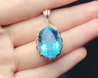 18k rose gold Swiss blue topaz pendant/statement topaz birthstone jewelry/Oval topaz necklace/Handmade mother&#39;s day gift for anniversary