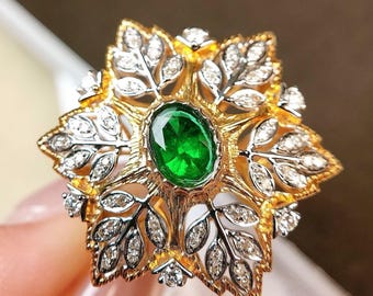 18k Gold Emerald Ring: Handmade Zambian Gemstone, Nature Inspired