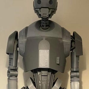 Life-Size Security Droid! Over 7 Feet Tall! DIY Model Kit! K2SO
