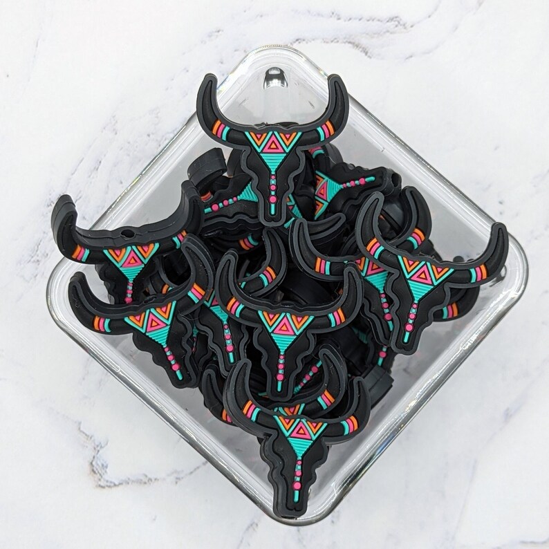 Western Longhorn Cow Focal silicone beads, cow focal beads, black with turquoise, western cowboy style, vertical top drilled, 30mm size, beads for diy pens, diy keychains