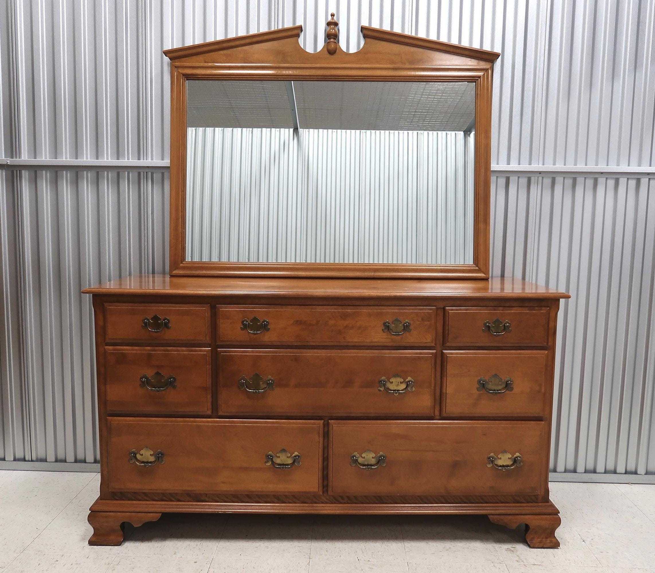 Ethan Allen Maple Nutmeg Dresser With Mirror Vintage Find - Etsy