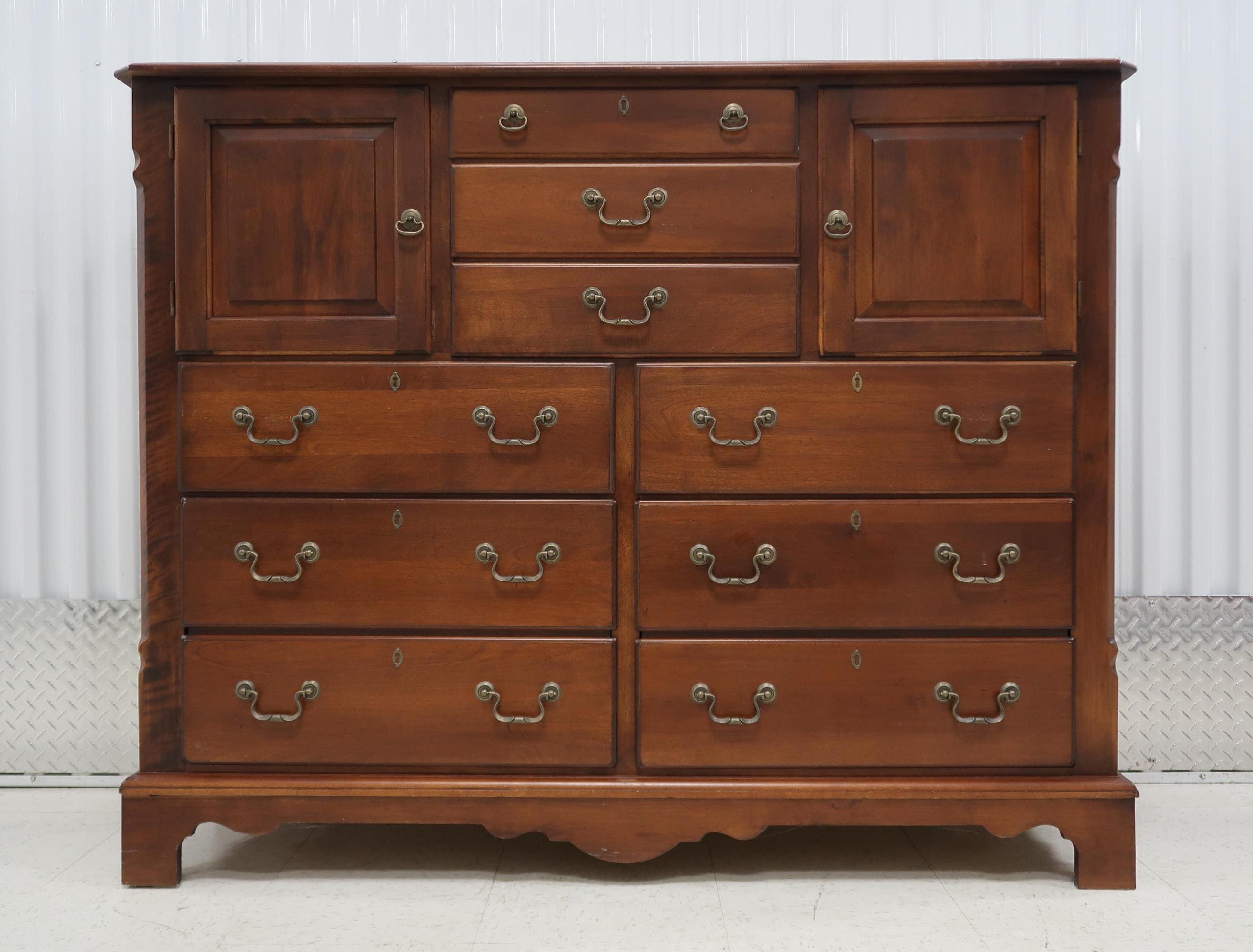 Nichols \u0026 Stone Mission Style Cherry Master Dresser Vintage Find - Etsy, image size:2630x1999