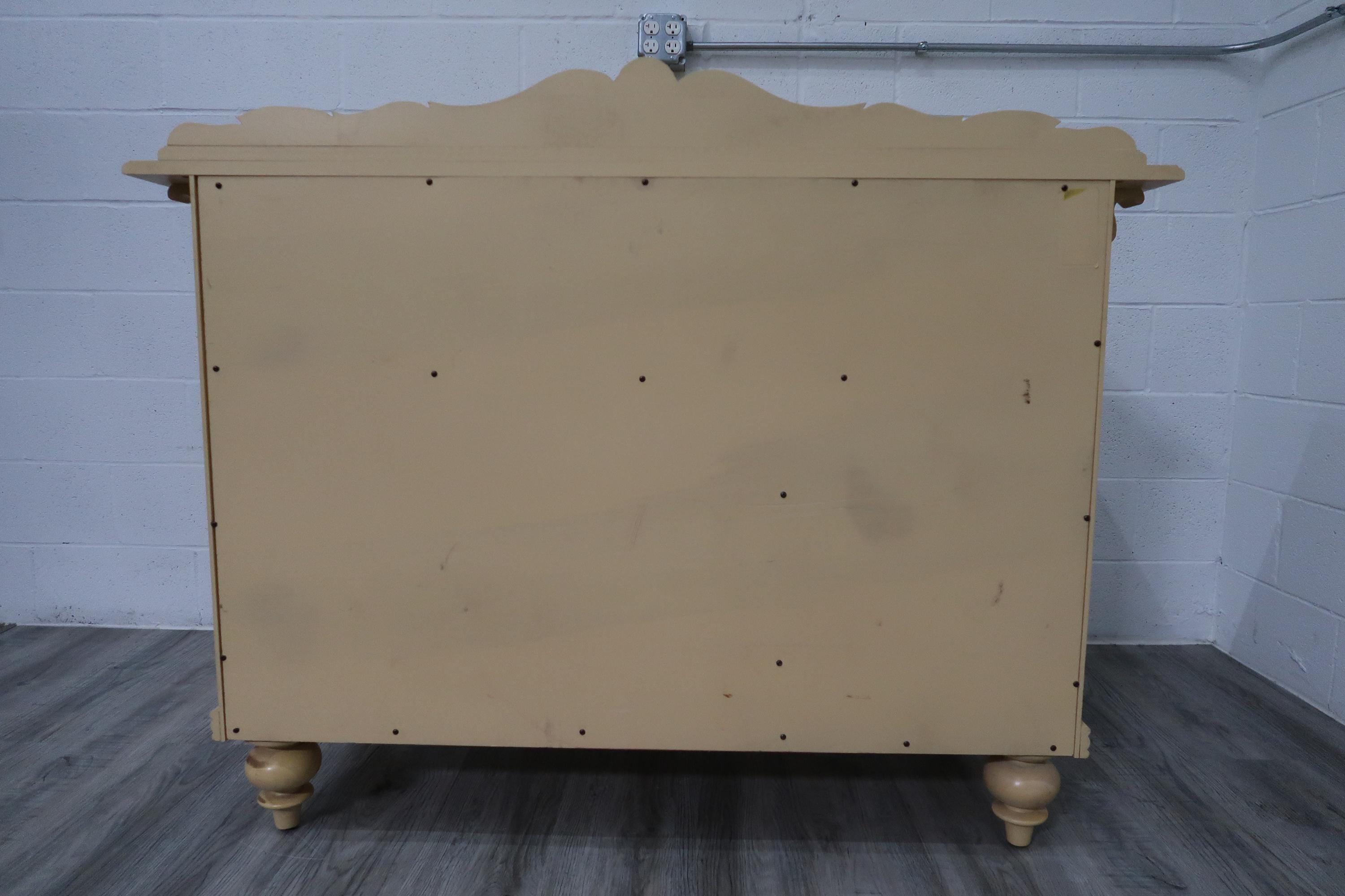 Nichols & Stone Provence Collection Server - Distressed Antique