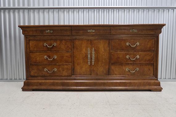 henredon dresser vintage Here's another fantastic furniture find! This Mahogany offers lots of storage and stunning wood grain. 66" W x 19" D x 32" H. $399 at Urbandale. #ReStoreFinds https://dmrestore.org/products/henredon -mahogany-dresser HENREDON Heritage Mahogany 8 Drawer