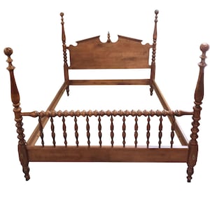 Ethan Allen Maple Nutmeg Pediment Full Size Four Poster Bedframe Vintage Find