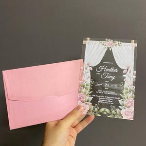 Faire-part de mariage rose en acrylique, Faire-part de mariage rose et or au design minimaliste, Faire-part de mariage minimaliste moderne