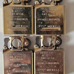 Lot de quatre inserts de remplacement Zippo authentiques B 2021, jamais utilisés/doré