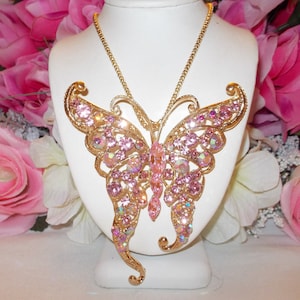 【Betsey Johnson】Sweetheart Swoon Butterfly ピアス Betsey Johnson】Sweetheart Swoon Butterfly ピアス Betsey