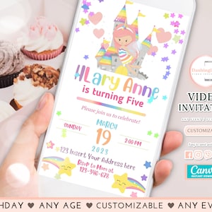 Könnte beinhalten: Eine digitale Videoeinladung zu einer Geburtstagsfeier. Die Einladung zeigt eine Comic-Feenprinzessin, die vor einem Regenbogen-Schloss steht. Der Text auf der Einladung lautet "Hilary Anne wird Fünf". Die Einladung ist anpassbar und einfach zu versenden und zu teilen.