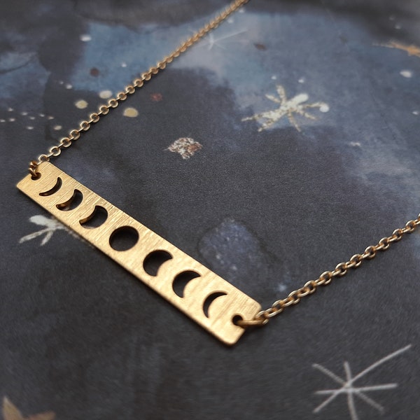 Moon phase necklace with adjustable length/ 24k gold plated / silver plated / minimal jewellery