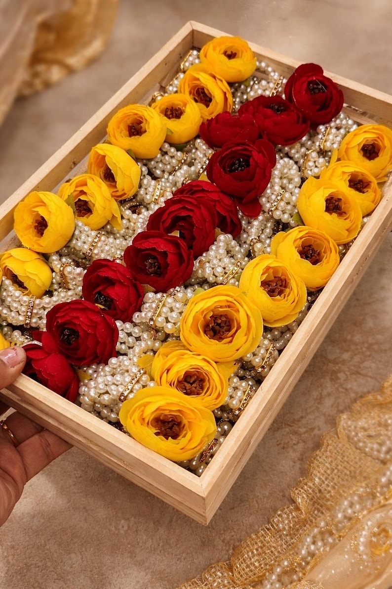 100 Pcs adjustable bracelets Sangeet Haldi Mehndi Ganey Ganaas Indian Weding Bracelets Mehndi Mayoon,sangeet gifts,nikah gifts,dholki favors image 1