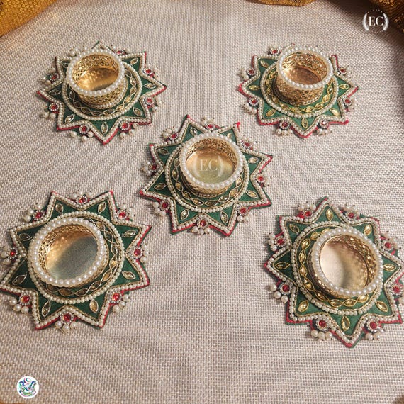 手刺繍のクンダンティーライト、ディヤ、ディワリギフト、キャンドル 