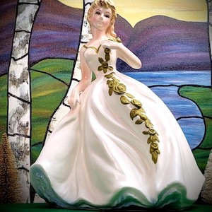 Vintage 1960s Napcoware Lady Planter: White Formal Gown